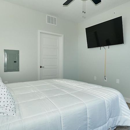 Modern Dwntwn 1 Bdrm Apt Pool Gym Free Parking Indianapolis Zewnętrze zdjęcie
